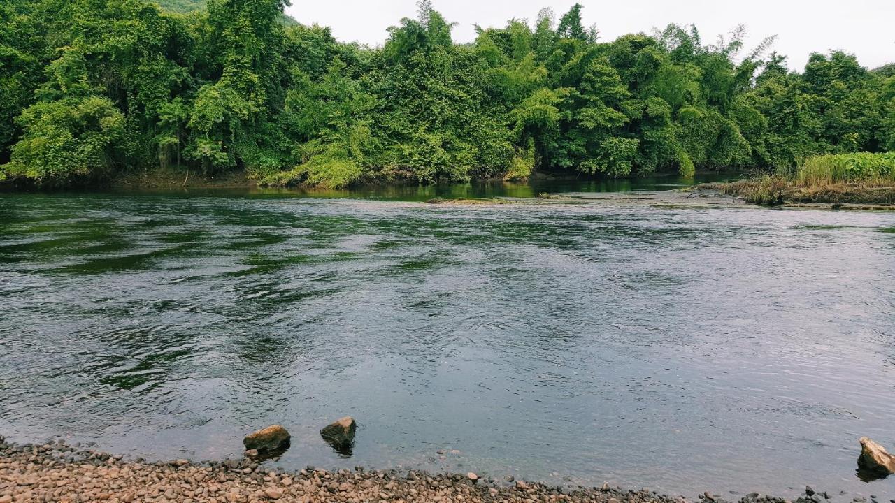 Aekpailin River Kwai Resort Kanchanaburi Exterior foto