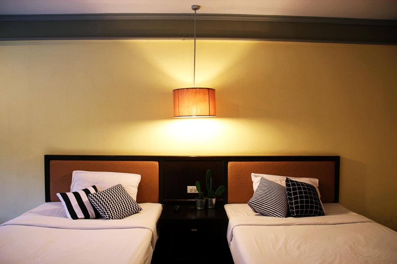 Aekpailin River Kwai Resort Kanchanaburi Exterior foto